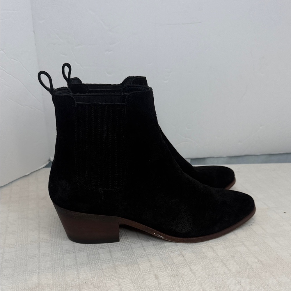 Thursday Dreamer Bootie - Picture 5 of 12